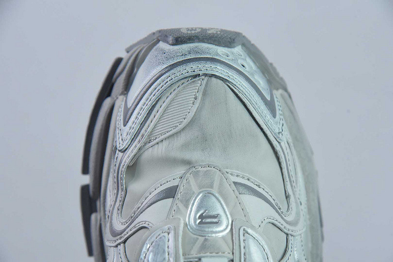Ba1en*iaga Runner Sneaker