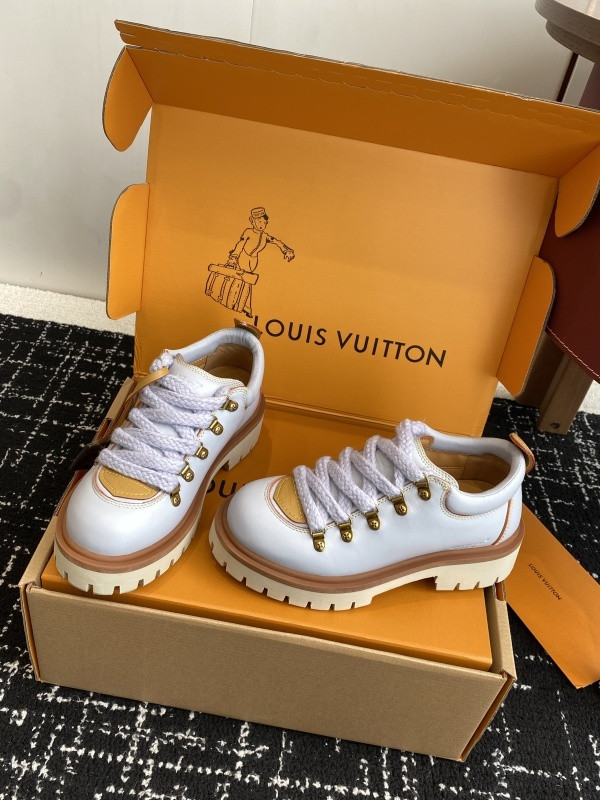LVT SNEAKERS