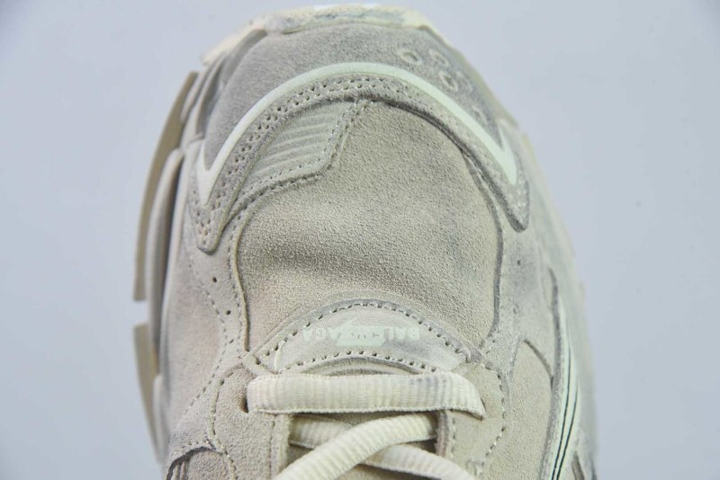 Ba1en*iaga Runner Sneaker