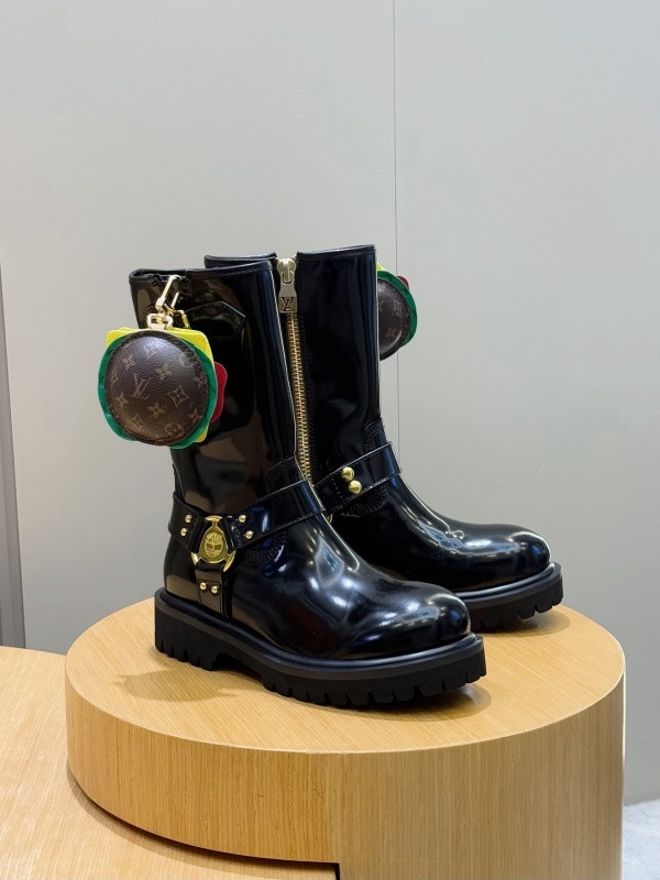 LVT BOOTS