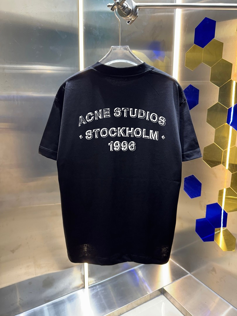 Acne Studios