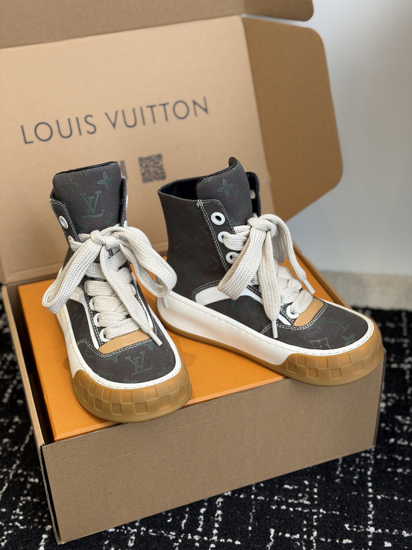 LVT SNEAKERS