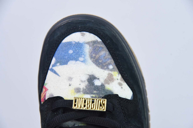 S*pr3m3 x nike sb dunk low rammellzee fd8778-001