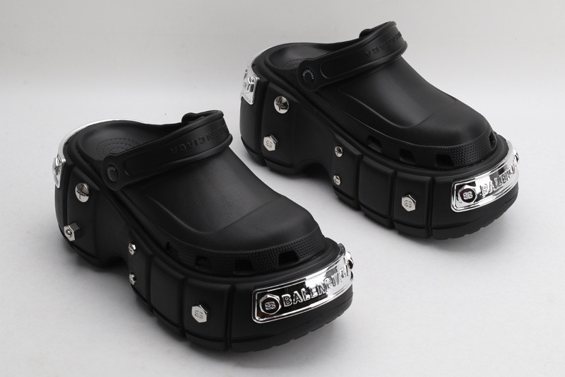 Cr*0*s x ba*len*cia*ga hardCr*0*s sandal 