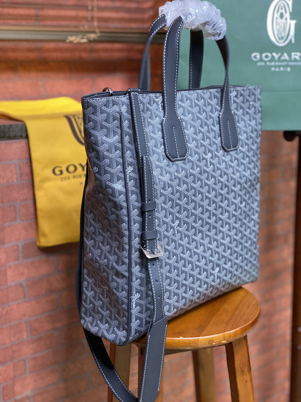 GOYARD PURSE