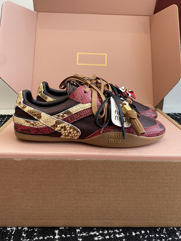 MIUMIU SNEAKER