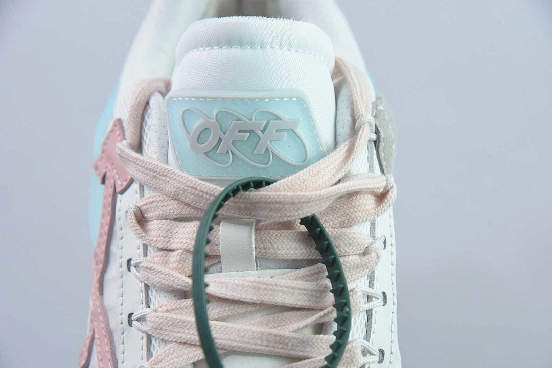 OF C/O ODSY-1000 SNEAKER