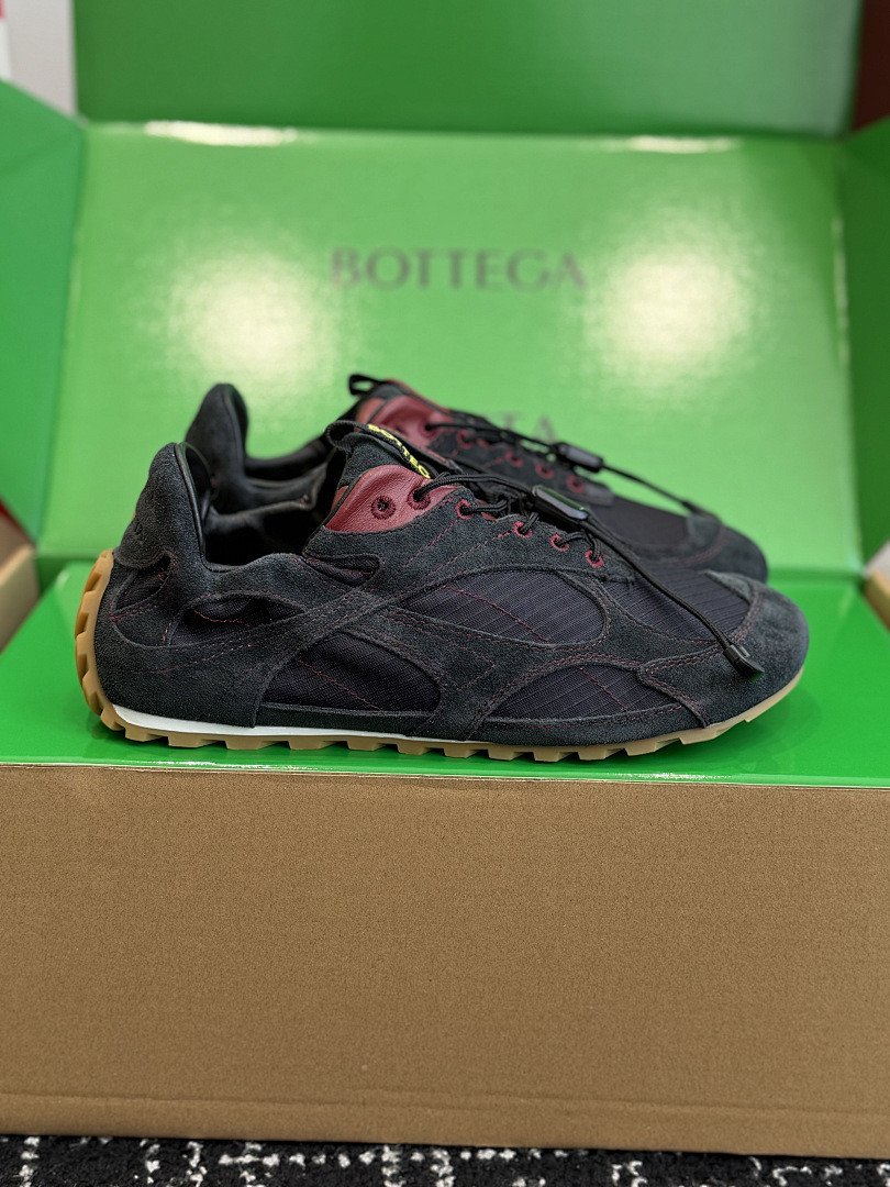 B0tt*ga Ven*ta Orbit Sneaker