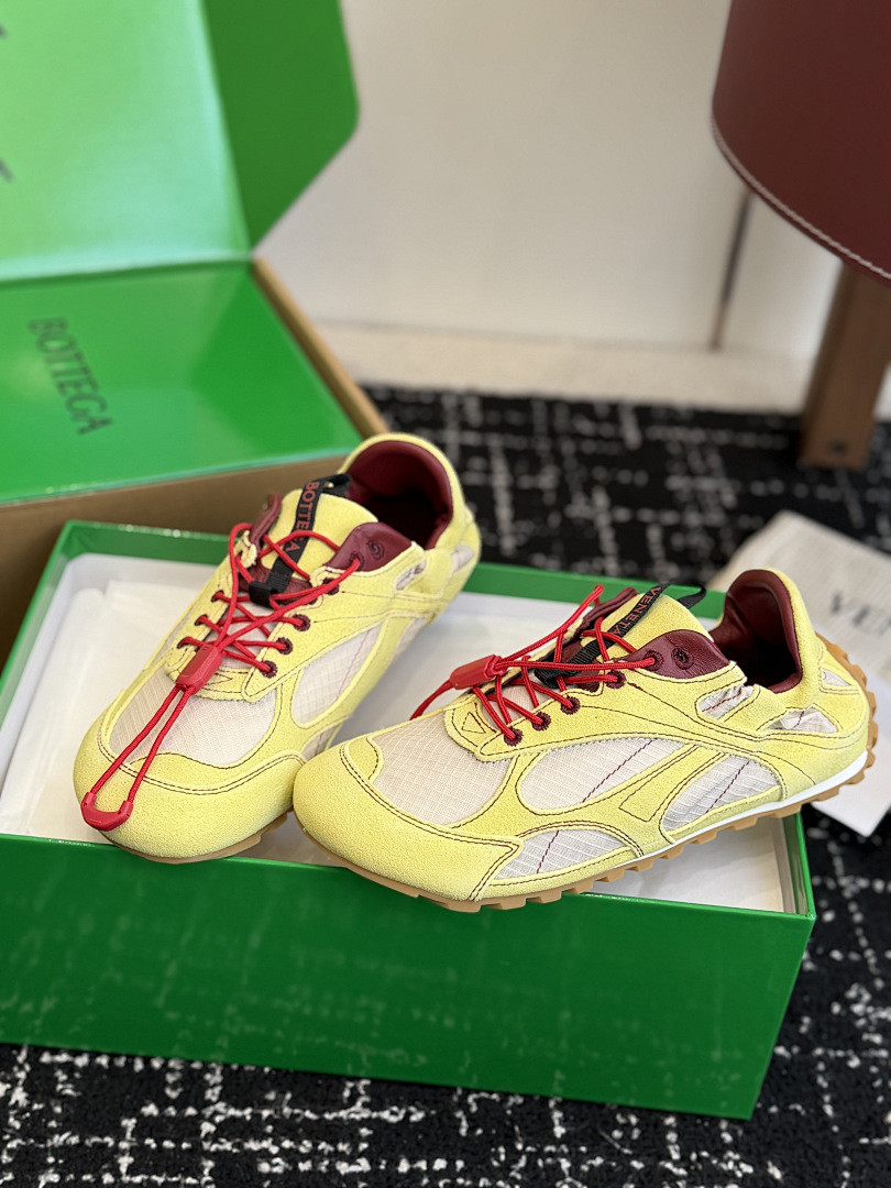 B0tt*ga Ven*ta Orbit Sneaker