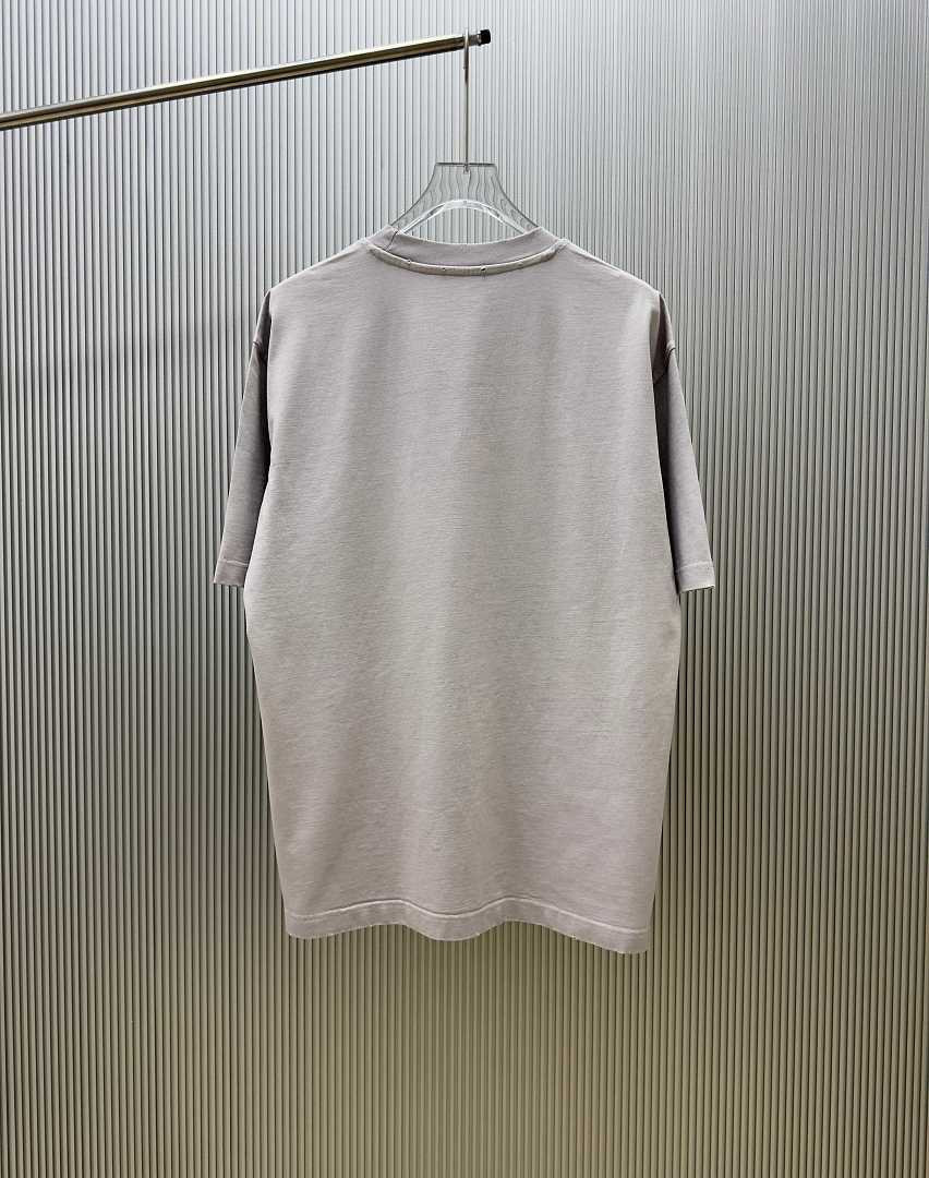 Ba1en*iaga Clothes