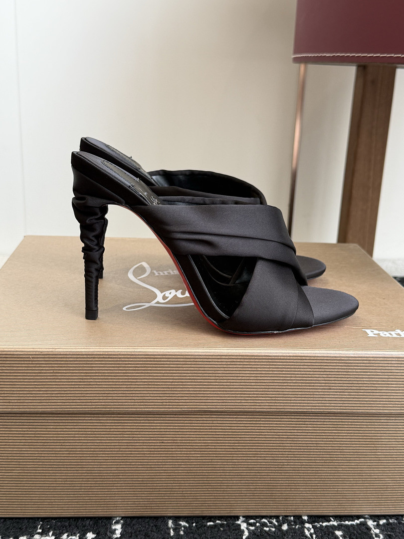CHIAN LOUIN Heel