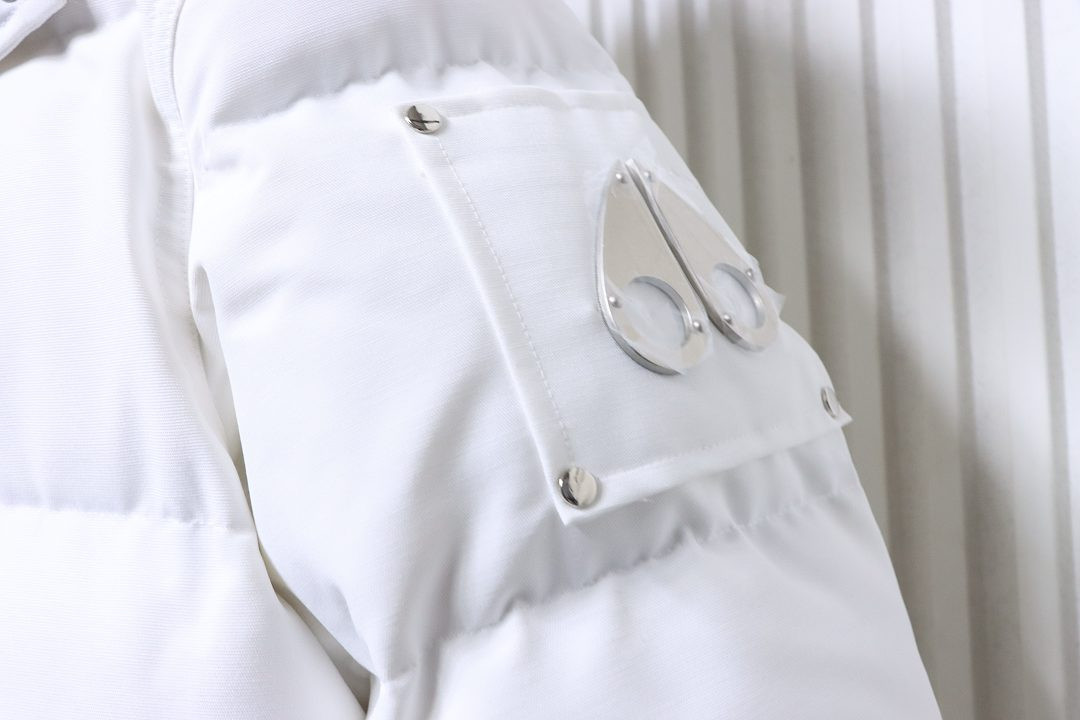 Moose Knuckles