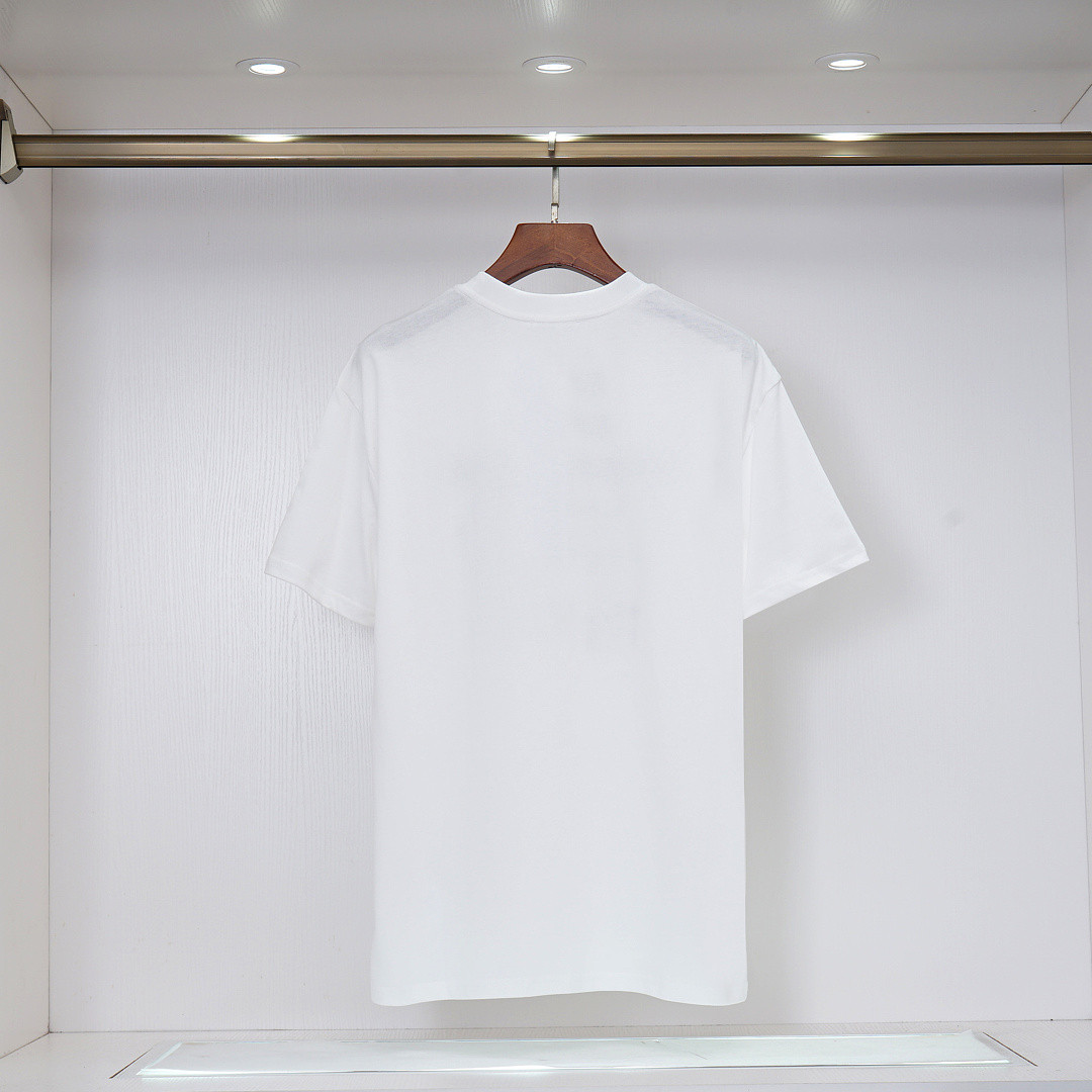 Ba1en*iaga Clothes