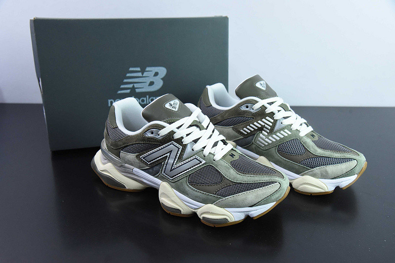 new balance sneaker