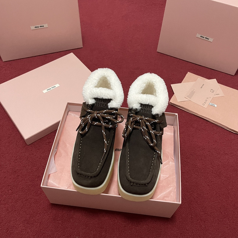 mIUMIU SNEAKER