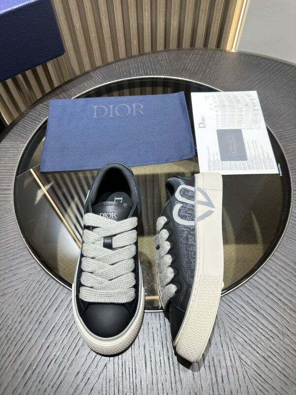 DIO* B33 SNEAKER