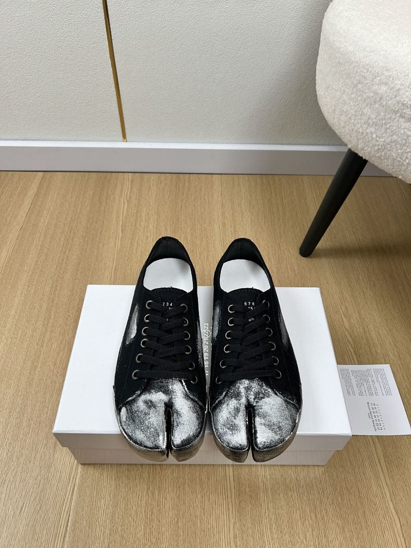 Ma1s0n Marg*e1a SNEAKER