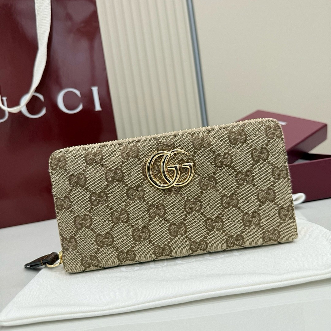 Gvc*1 BAG