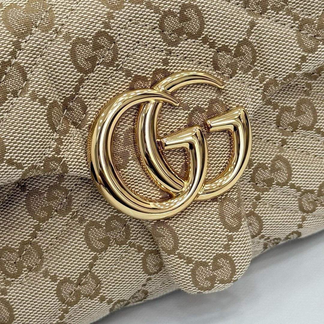 Gvc*1 BAG