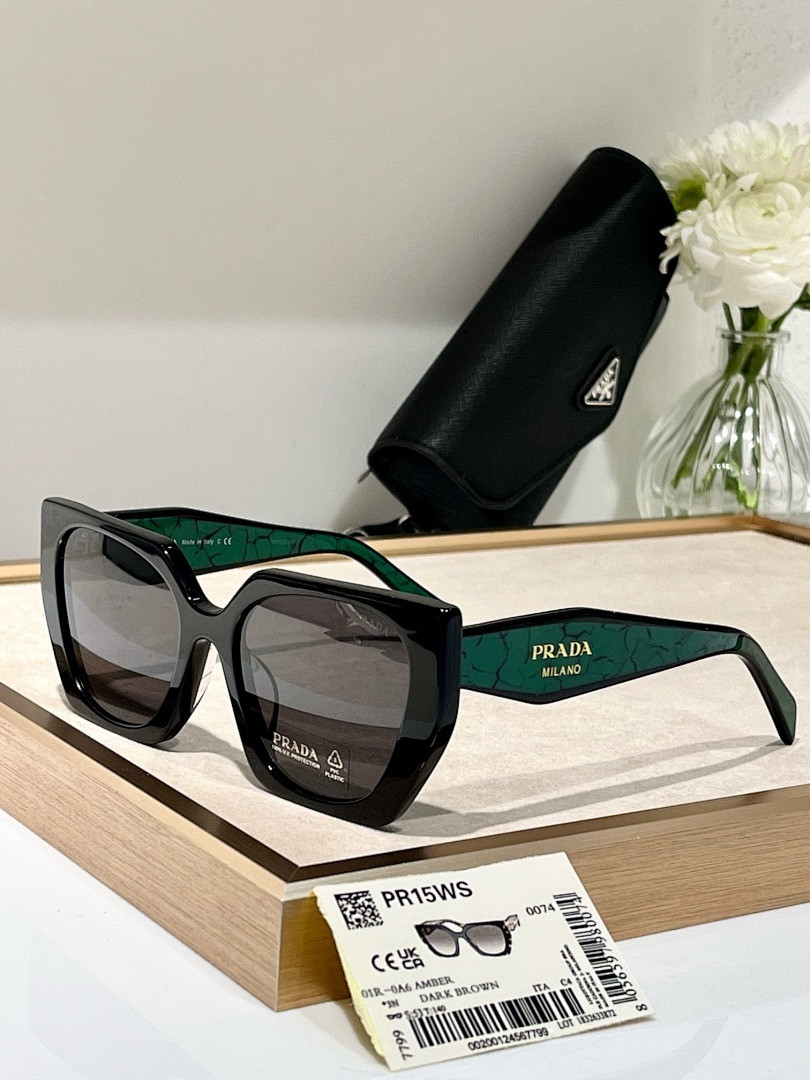 Pra*a Sunglasses