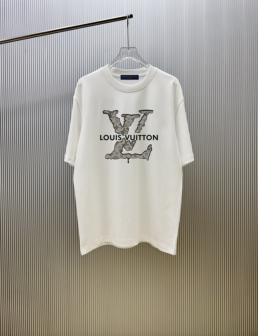 L0uis Vuitt0n