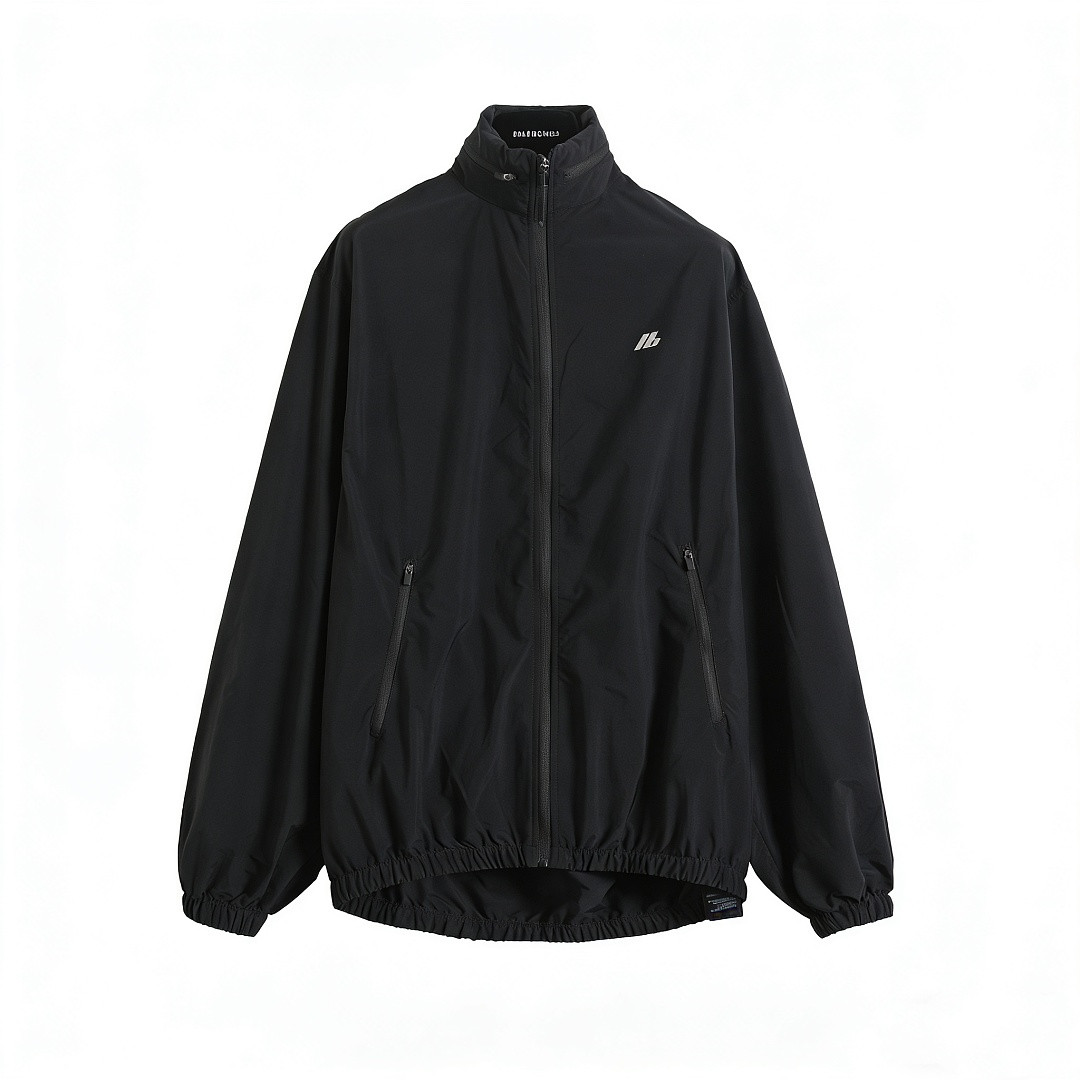 Ba1en*iaga Clothes