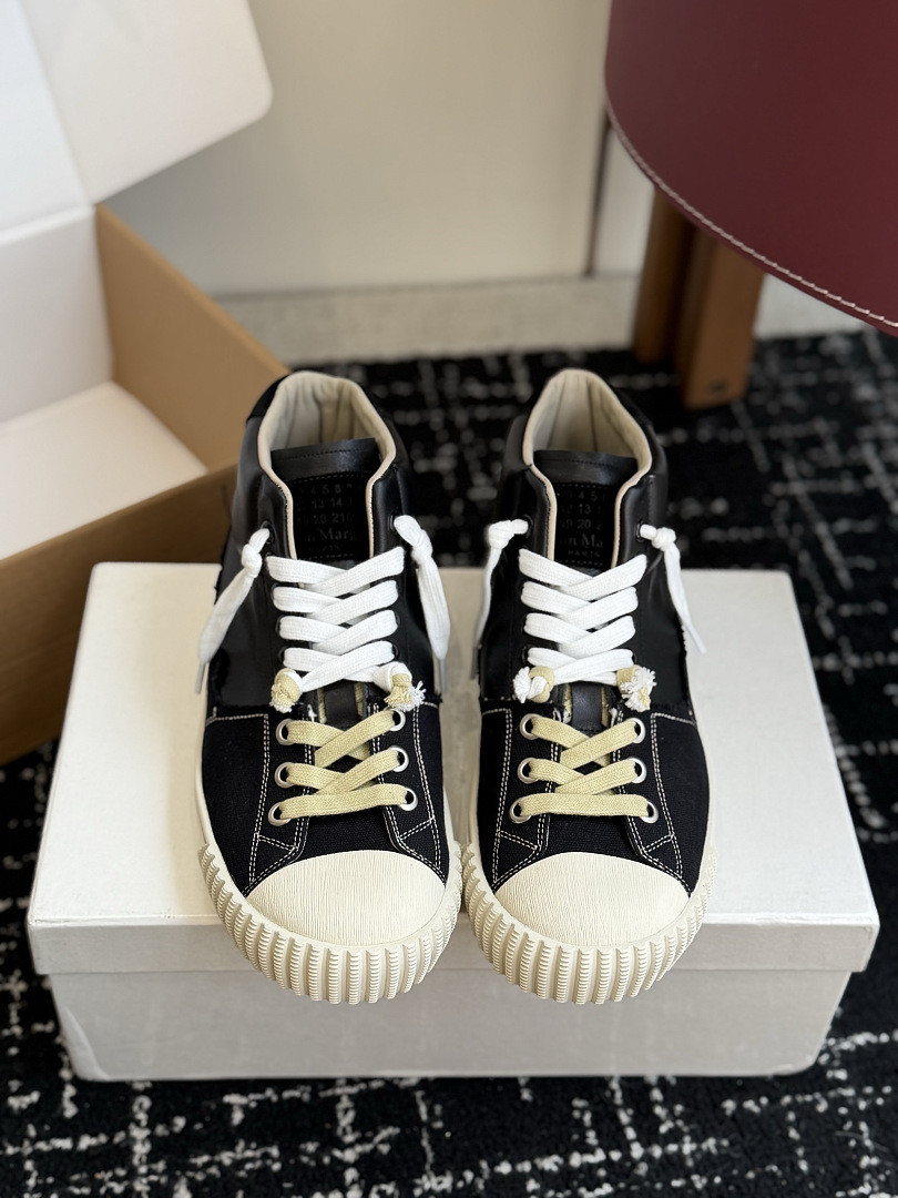 Ma1s0n Marg*e1a SNEAKER