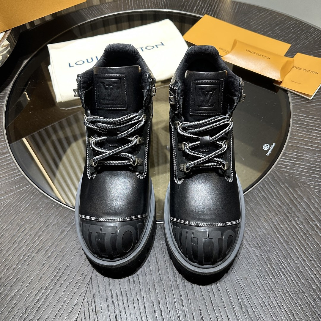 LVT BOOTS