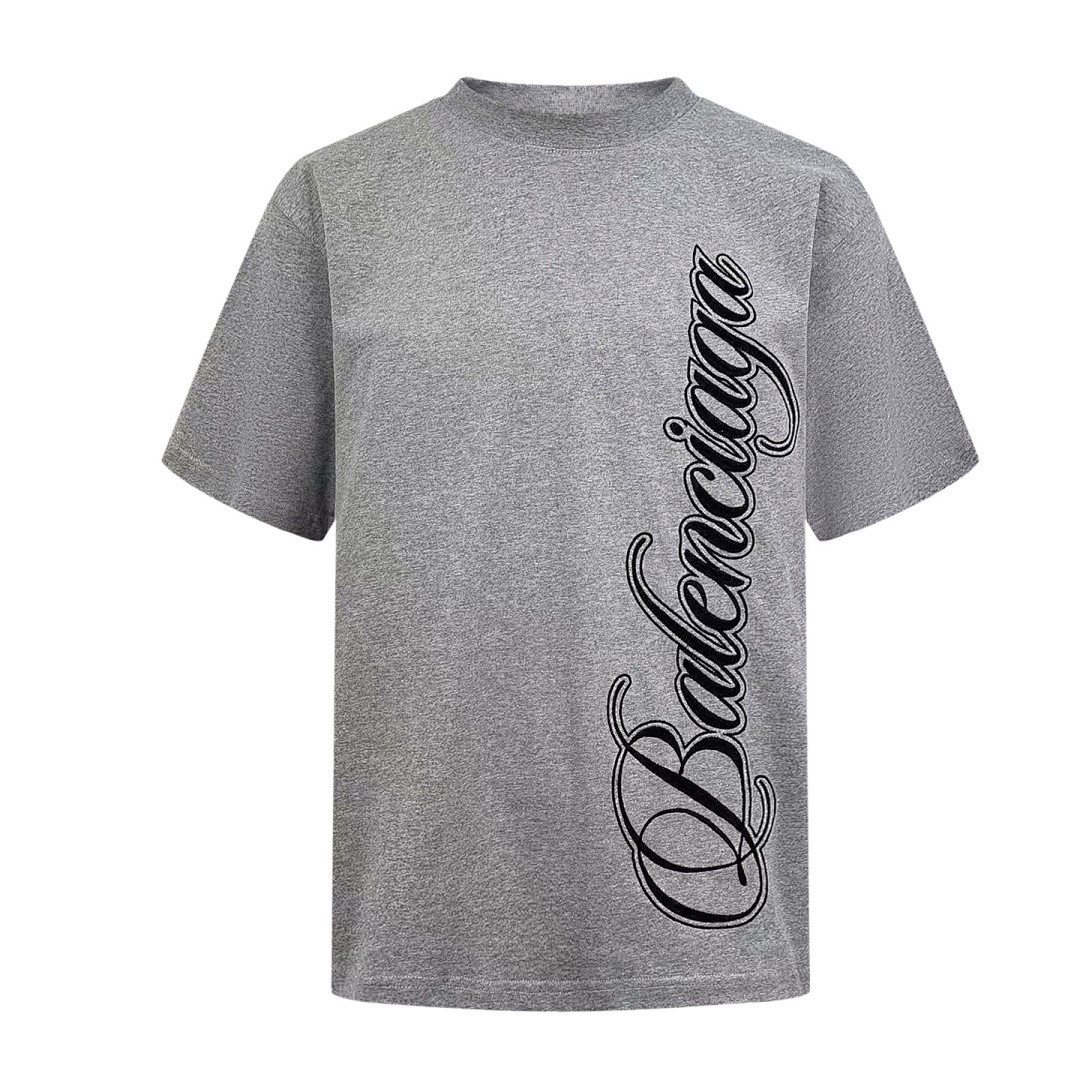 Ba1en*iaga Clothes