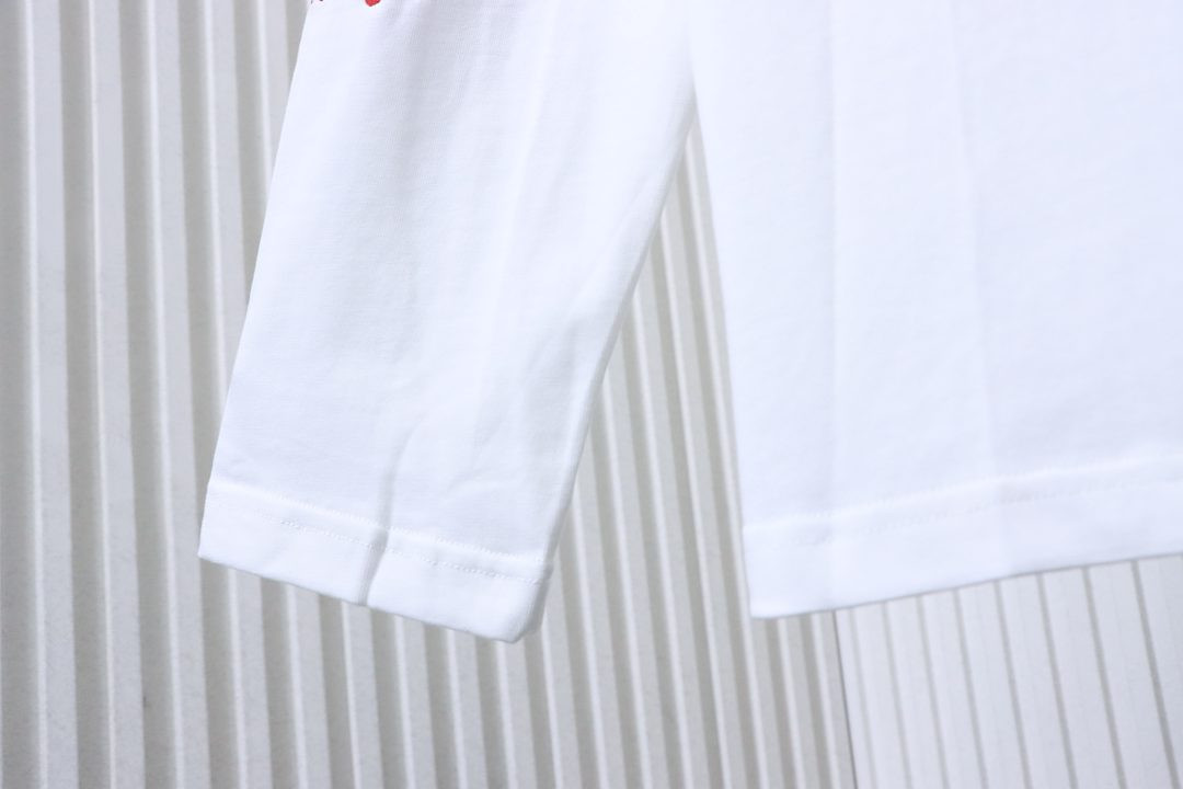 Ba1en*iaga Clothes
