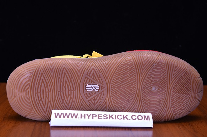 nike kyrie 5 spongebob squarepants ao2919-700