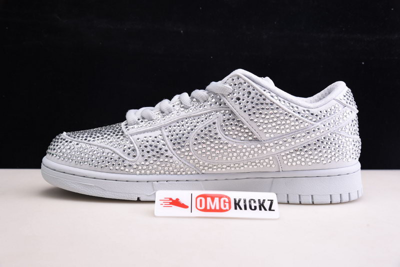 cactus plant flea market x swarovski x dunk low 