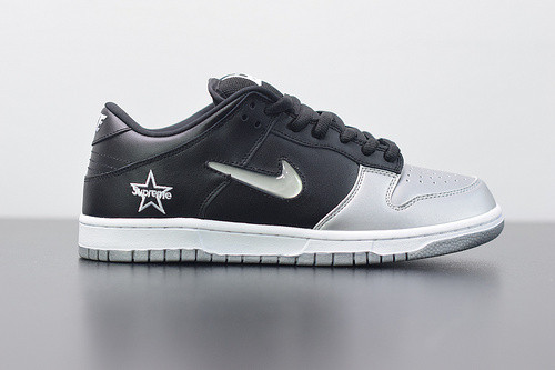 nike sb dunk low S*p*e jewelswh silver ck3480-001